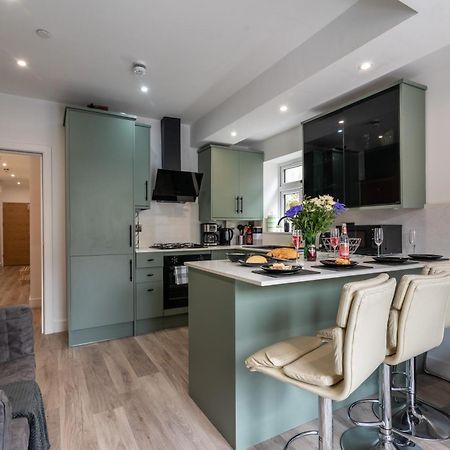 Luxury Apartments In Cardiff City Centre Eksteriør billede