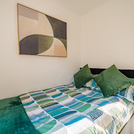 Luxury Apartments In Cardiff City Centre Eksteriør billede