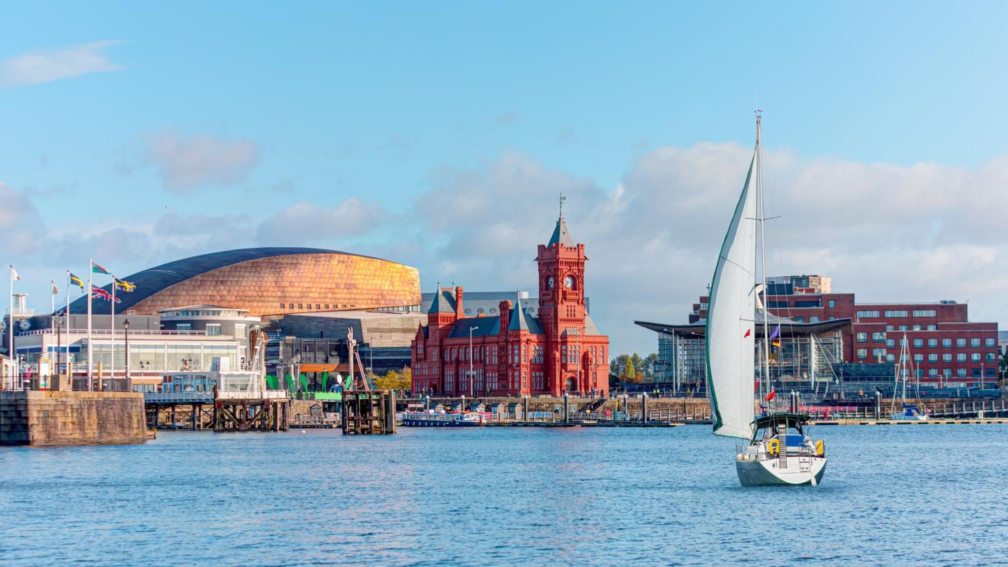 Luxury Apartments In Cardiff City Centre Eksteriør billede